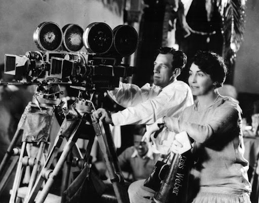 Continúan los Jueves de cine femenino en Suacha.